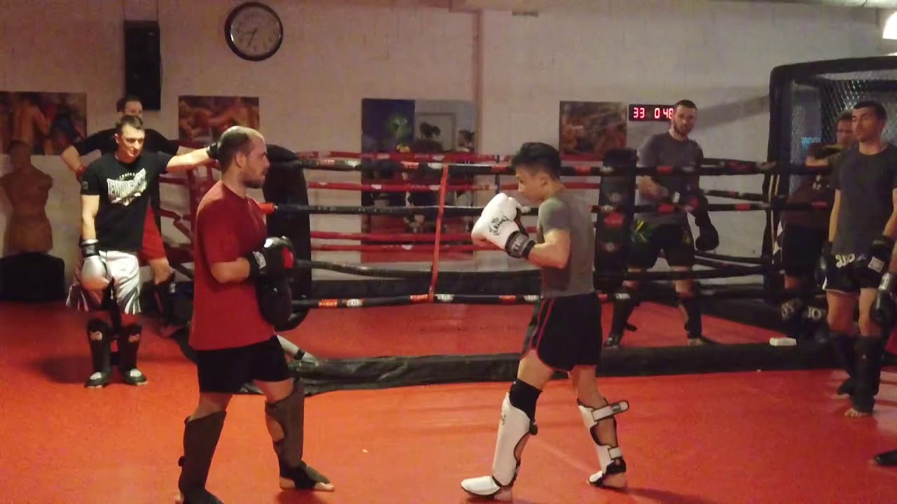 Vorschaubild: Thaiboxen / Kickboxen in der Fight Lounge